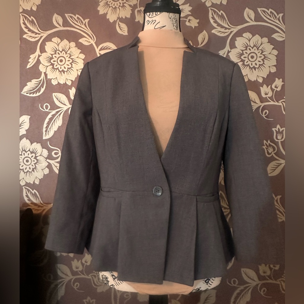 White House Black Market Gray Professional Peplum Lightweight Blazer Size 8